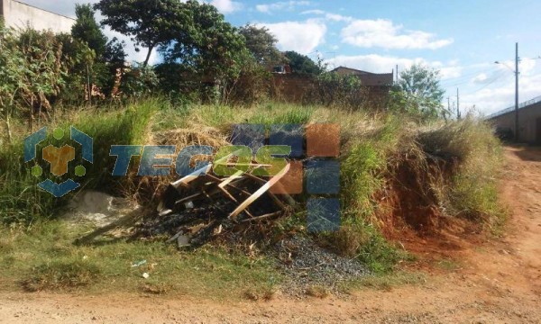 Terreno à venda, 360 m²  - São Francisco - Esmeraldas/MG Foto 6