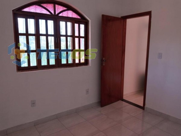 Excente casa areja e bem localizada , faça uma visita ! Foto 27