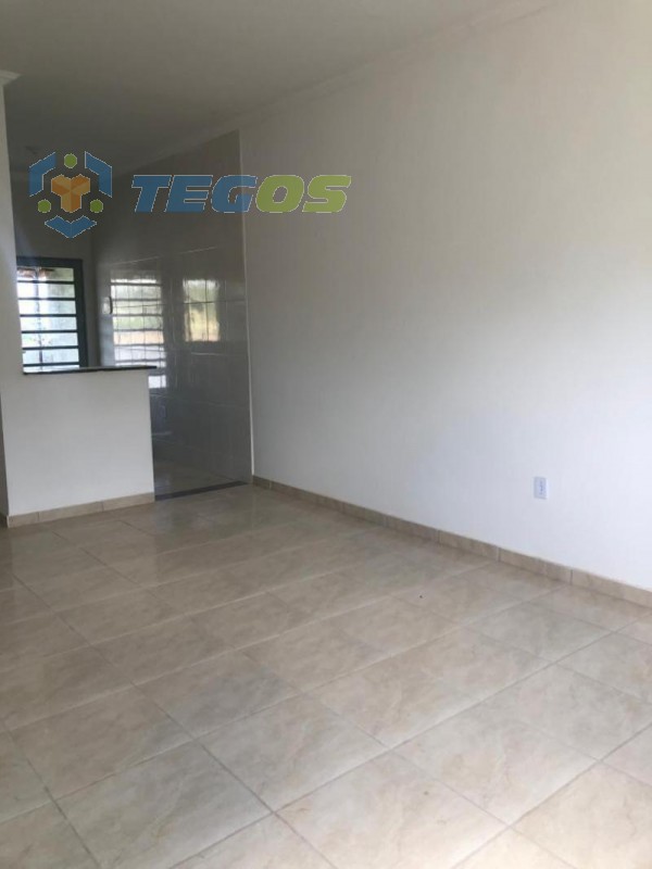 Casa com 02 dormitórios à venda por R$ 100.000,00 Foto 4