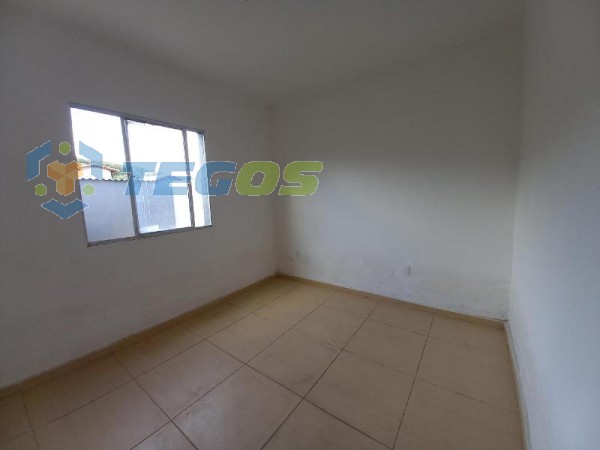 Casa à venda com 02 dormitórios por R$ 120.000,00 Foto 9