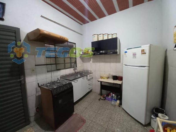 Casa com 2 quartos à venda por R$ 110.000,00 Foto 6