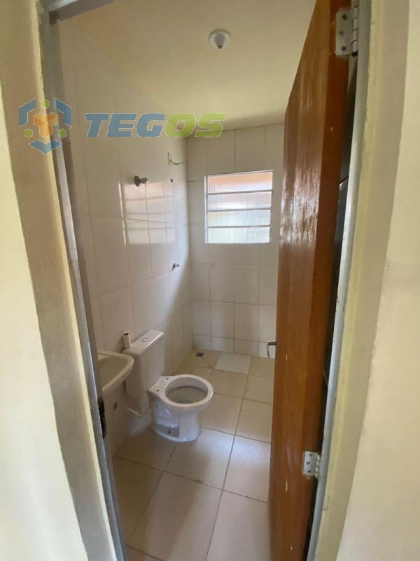 Casa à venda no bairro Veneza por R$ 138.000,00 Foto 5