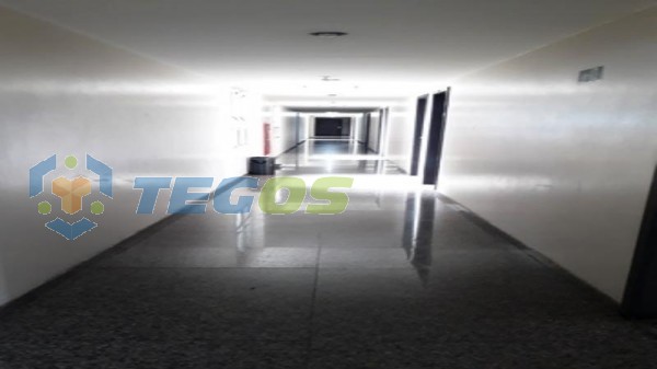 Sala localizado em Estoril com área útil 25.00 m². Foto 9