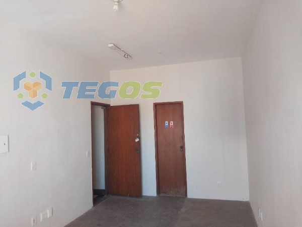 Sala localizado em São Pedro com área útil 31.66 m². Foto 8